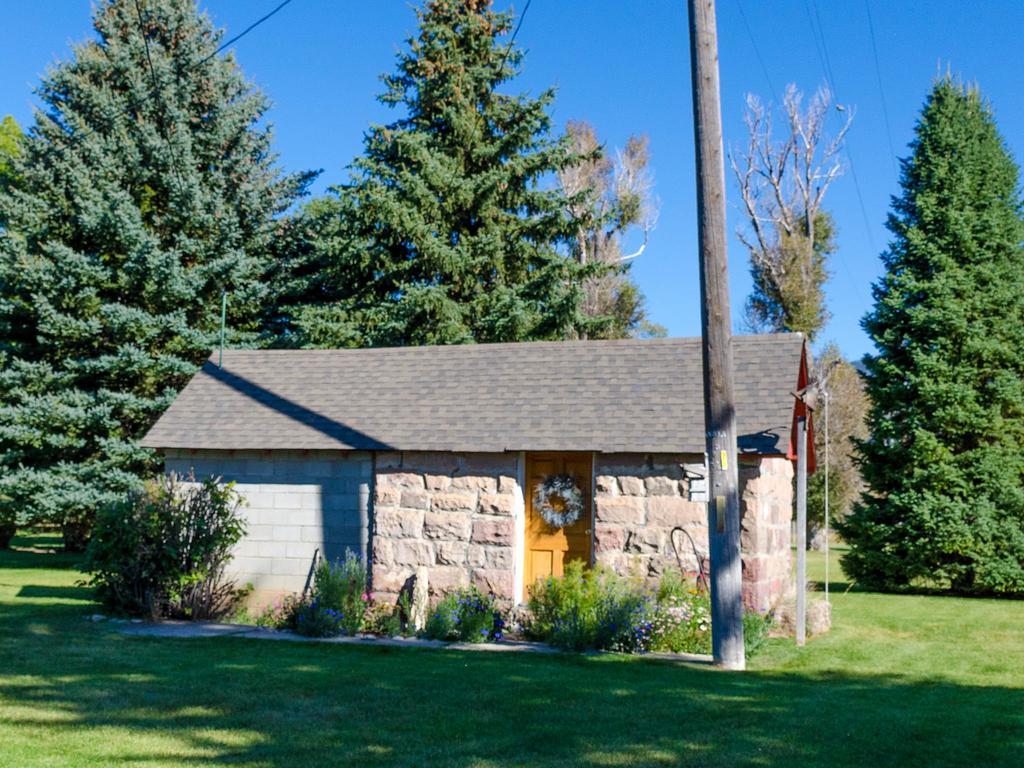 Hansen Guest Ranch Swan Valley Exterior photo